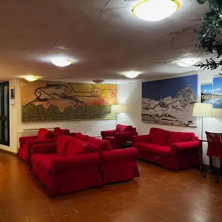 Comunione Cervinia Due Aparthotel *